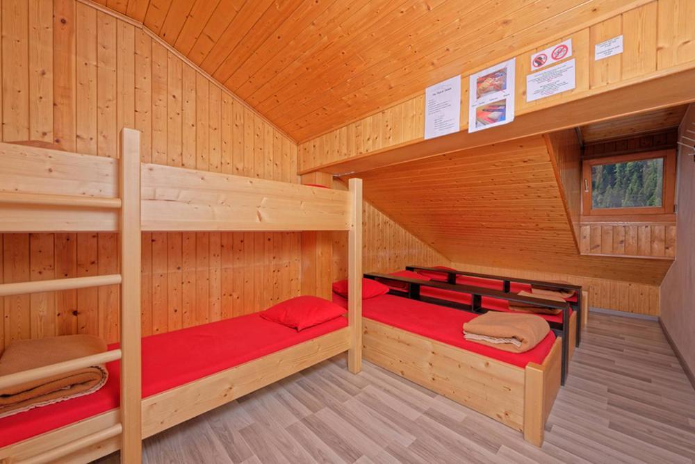 A Pousada Petit Velan - Coworking & Coliving Bourg-Saint-Pierre Exterior foto